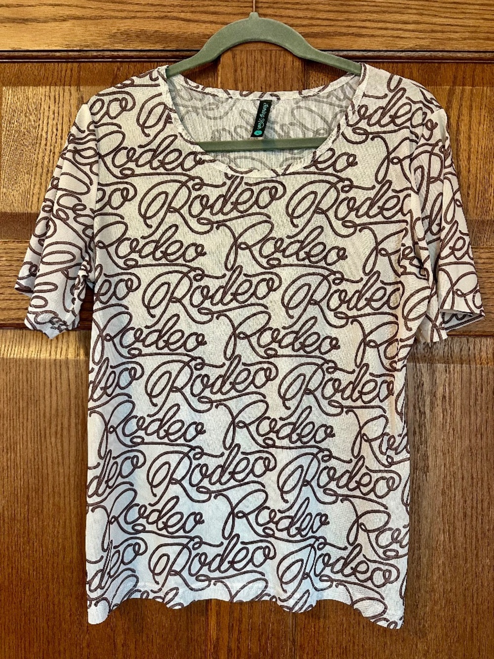 Sterling Kreek Short sleeve Mesh Top Size L